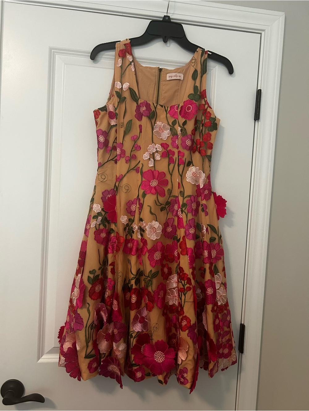 Ivy City Co Sample Floral Dress NWOT